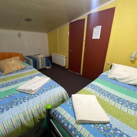 Hostal Bernardita Puerto Natales Buitenkant foto
