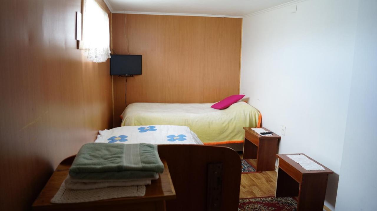 Hostal Bernardita Puerto Natales Buitenkant foto