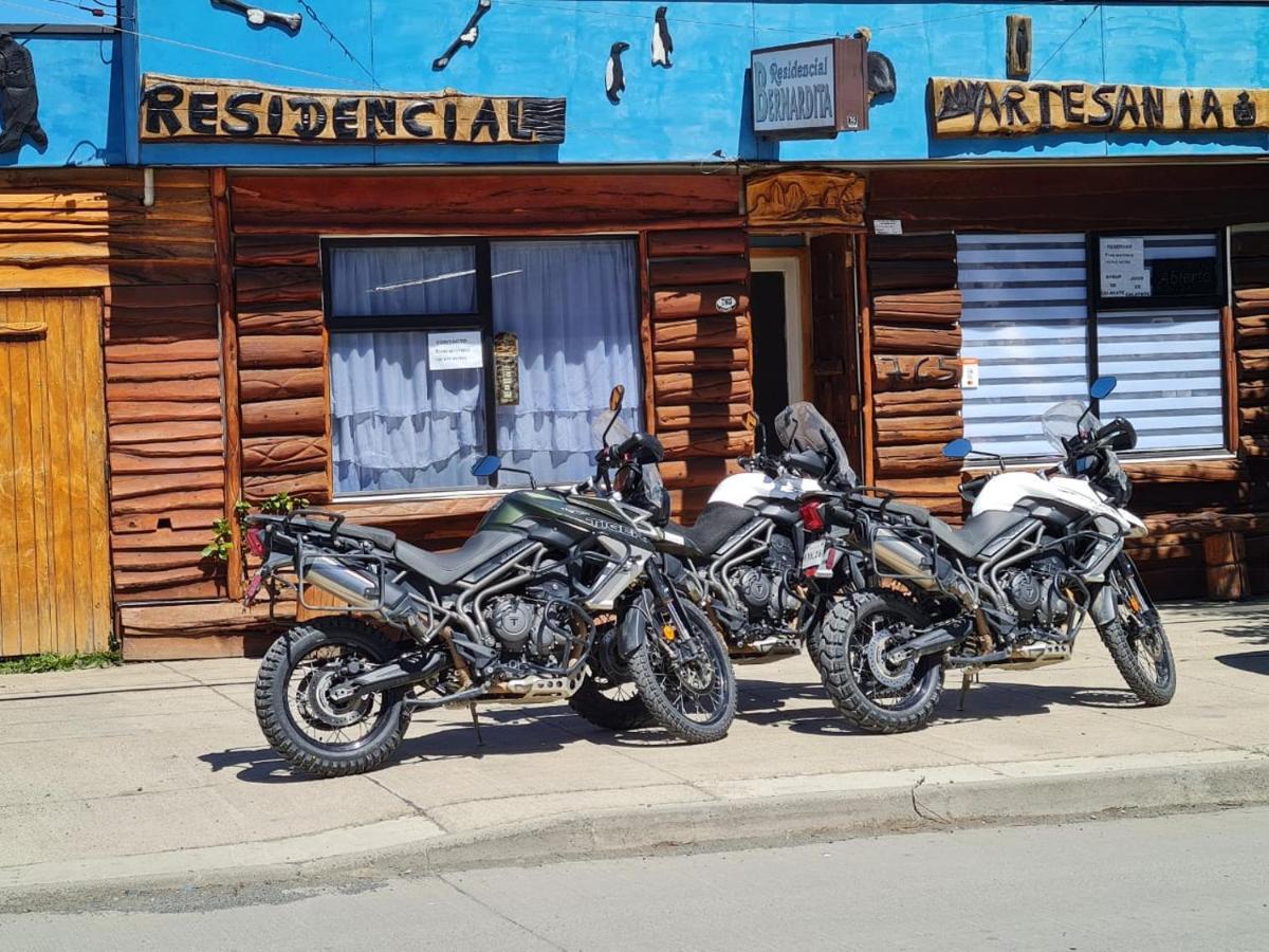 Hostal Bernardita Puerto Natales Buitenkant foto